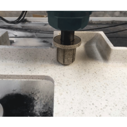 橱柜台面石材加工中心 诺美数控引领深圳CNC加工新浪潮